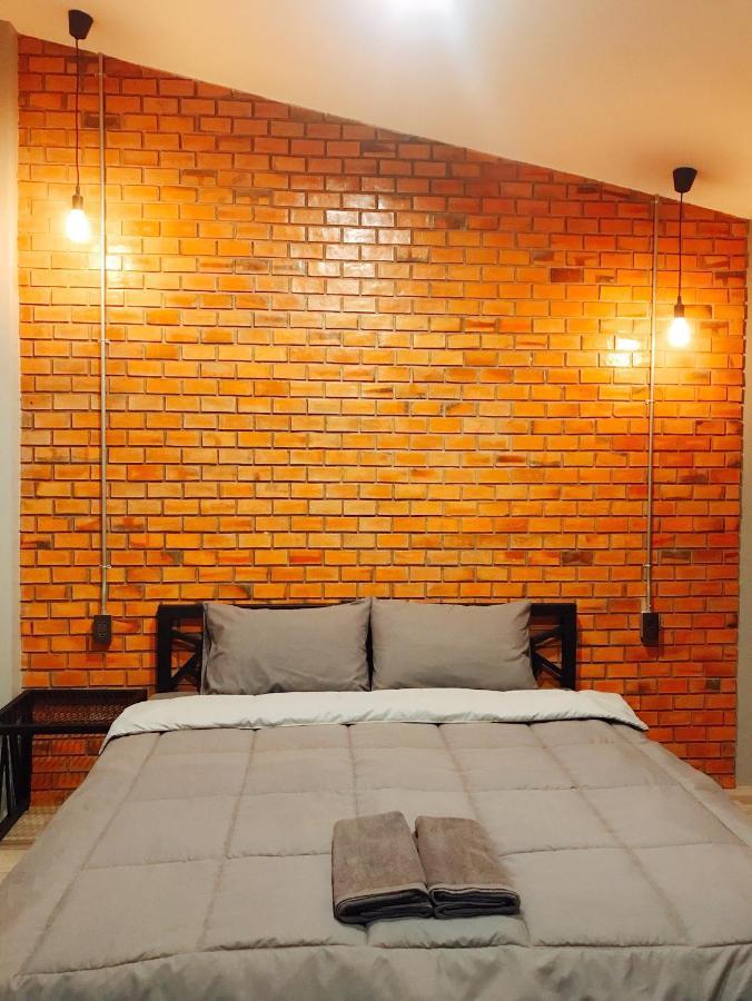 Отель Bed Box Накхонратчасима Экстерьер фото